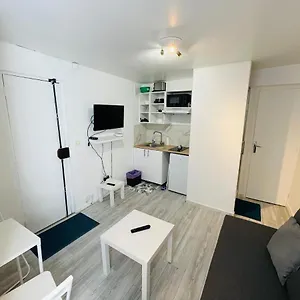 Studio - Pereire Parc Monceau - Moulin Rouge - 2 Pers Appartement